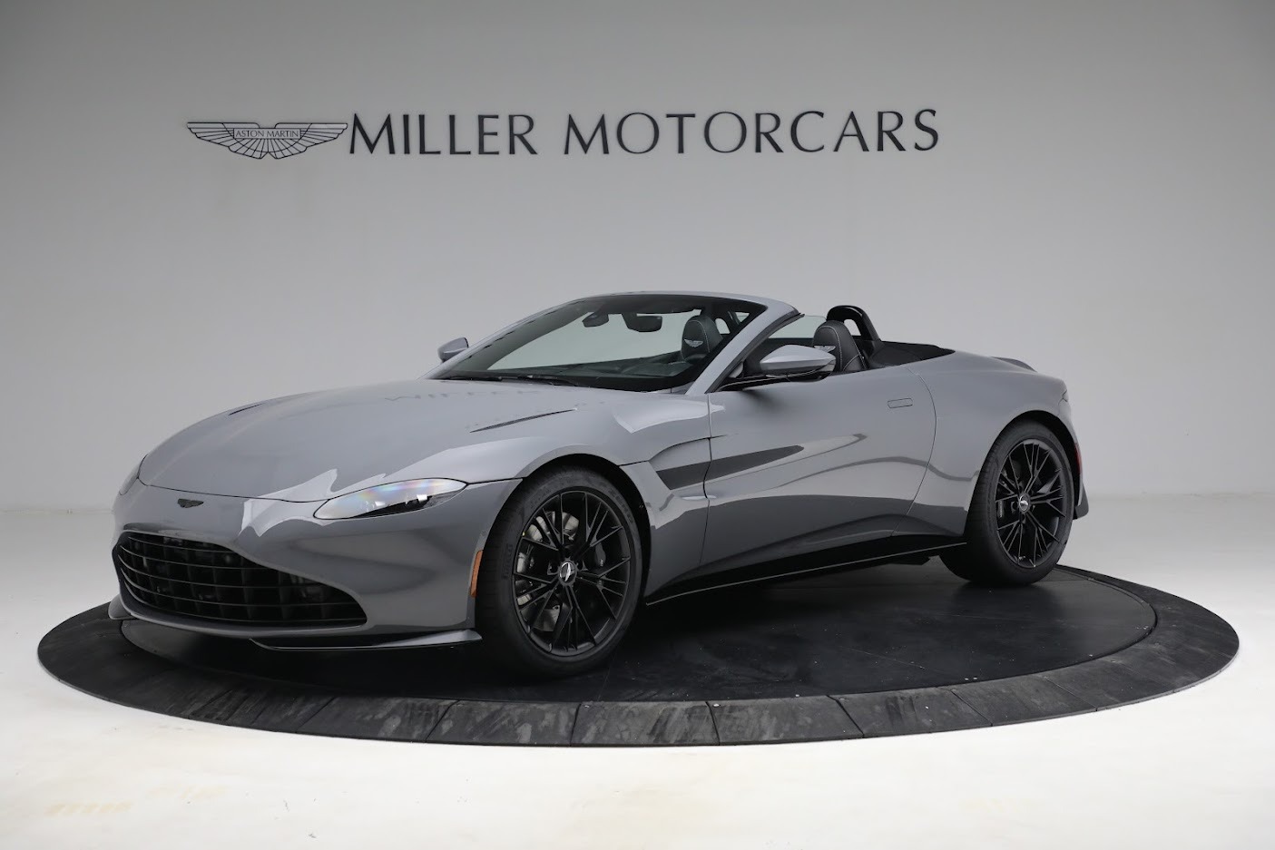 New 2021 Aston Martin Vantage Roadster for sale Sold at Maserati of Greenwich in Greenwich CT 06830 1