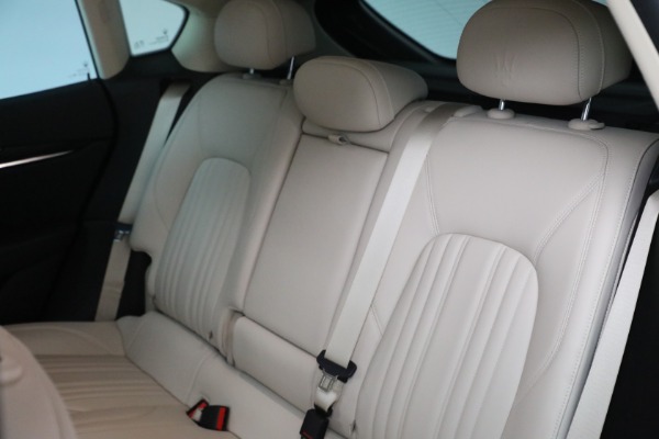 Used 2018 Maserati Levante for sale $57,900 at Maserati of Greenwich in Greenwich CT 06830 18