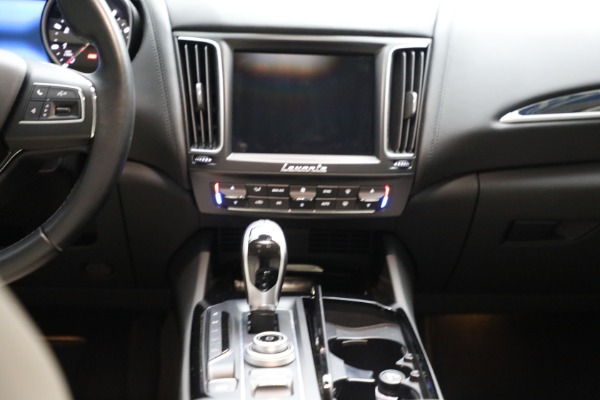 Used 2018 Maserati Levante for sale $57,900 at Maserati of Greenwich in Greenwich CT 06830 21