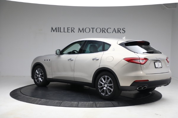 Used 2018 Maserati Levante for sale Sold at Maserati of Greenwich in Greenwich CT 06830 4