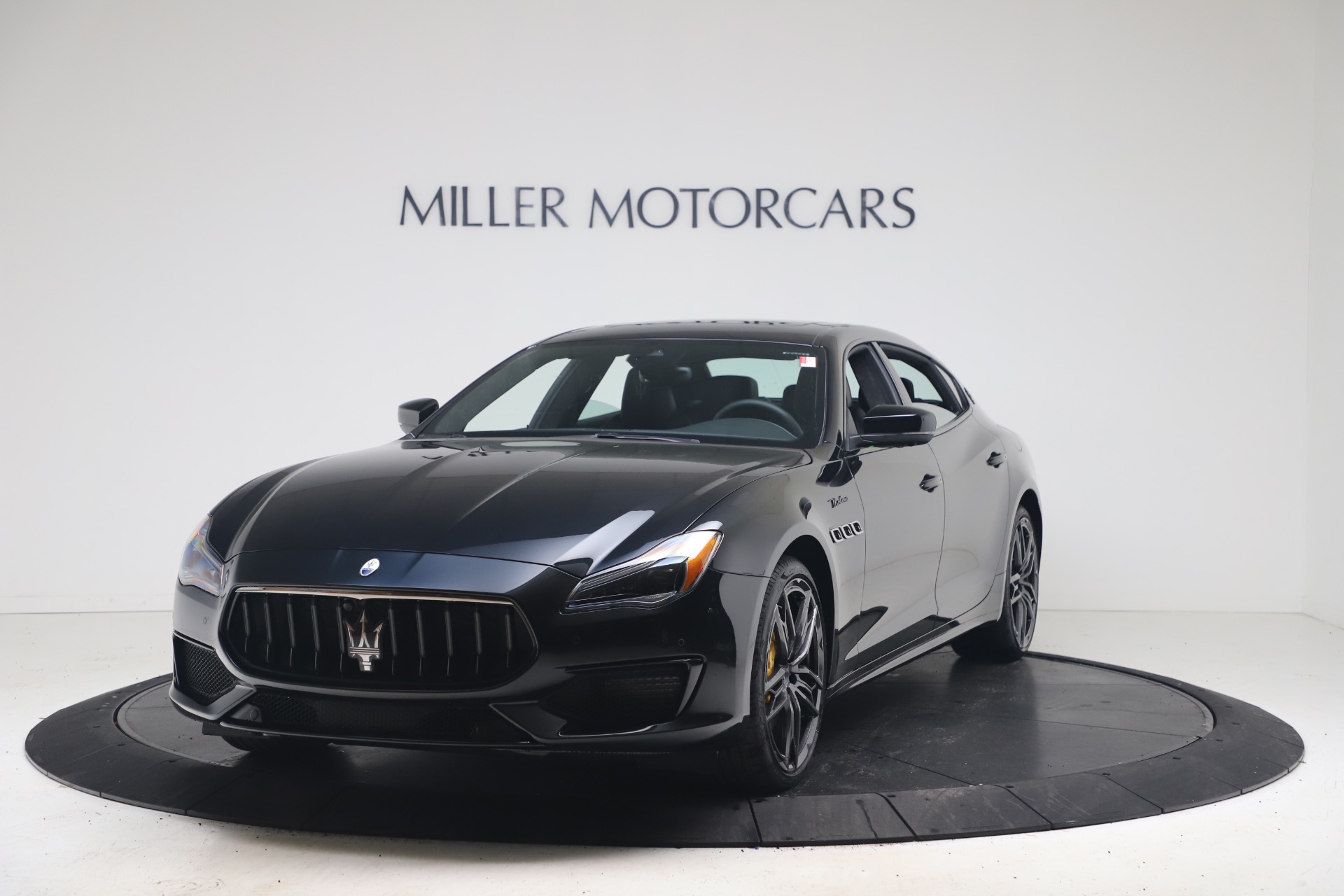 New 2022 Maserati Quattroporte Modena Q4 for sale Sold at Maserati of Greenwich in Greenwich CT 06830 1