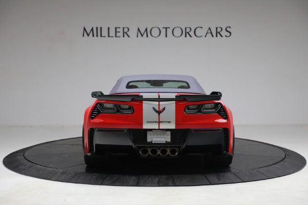 Used 2015 Chevrolet Corvette Z06 for sale Sold at Maserati of Greenwich in Greenwich CT 06830 18