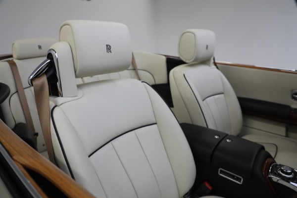 Used 2015 Rolls-Royce Phantom Drophead Coupe for sale Sold at Maserati of Greenwich in Greenwich CT 06830 26