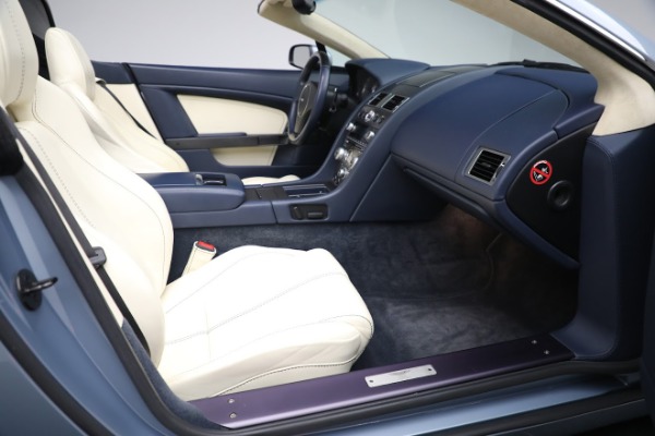 Used 2009 Aston Martin V8 Vantage Roadster for sale Sold at Maserati of Greenwich in Greenwich CT 06830 19