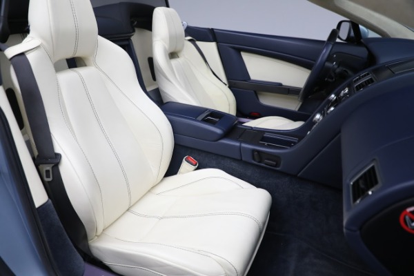 Used 2009 Aston Martin V8 Vantage Roadster for sale Sold at Maserati of Greenwich in Greenwich CT 06830 20