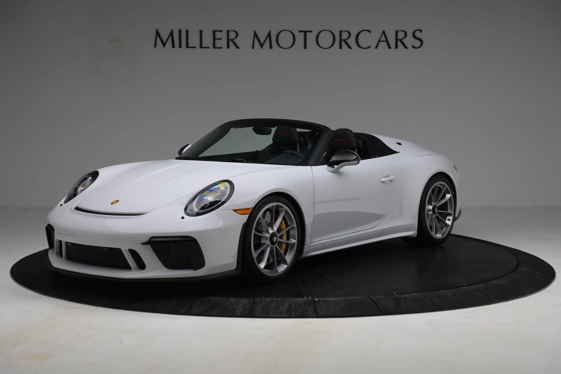 Used 2019 Porsche 911 Speedster for sale $395,900 at Maserati of Greenwich in Greenwich CT 06830 1