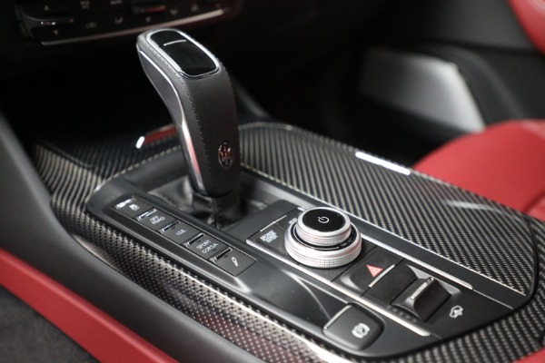 New 2022 Maserati Levante Trofeo for sale $155,045 at Maserati of Greenwich in Greenwich CT 06830 18