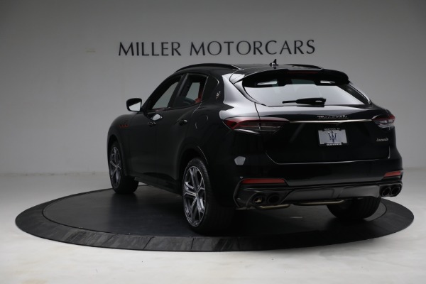 New 2022 Maserati Levante Trofeo for sale $155,045 at Maserati of Greenwich in Greenwich CT 06830 5