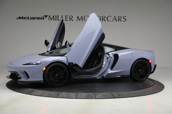 New 2022 McLaren GT Luxe for sale $244,275 at Maserati of Greenwich in Greenwich CT 06830 15