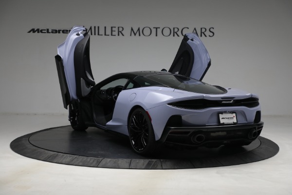 New 2022 McLaren GT Luxe for sale $244,275 at Maserati of Greenwich in Greenwich CT 06830 18