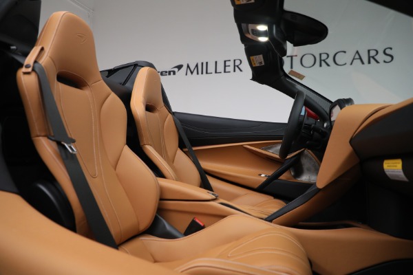 New 2022 McLaren 720S Spider for sale Sold at Maserati of Greenwich in Greenwich CT 06830 25