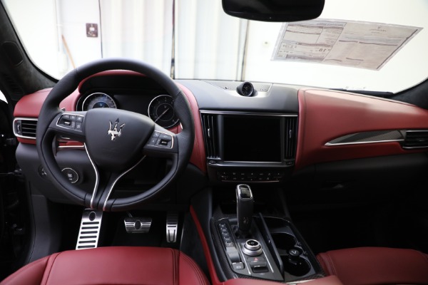 New 2022 Maserati Levante Modena for sale Sold at Maserati of Greenwich in Greenwich CT 06830 14