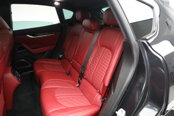Used 2022 Maserati Levante Modena for sale Sold at Maserati of Greenwich in Greenwich CT 06830 21