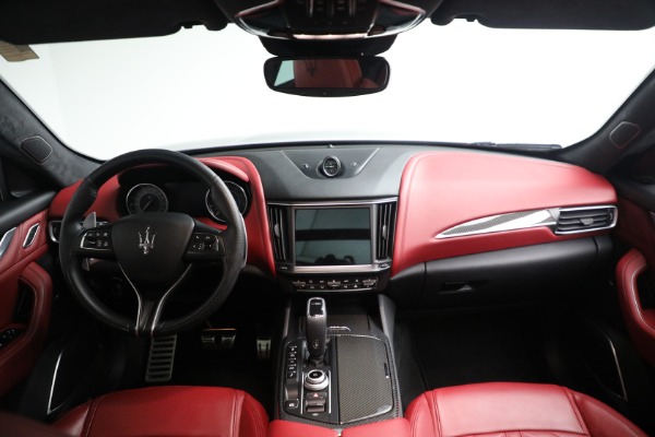 Used 2022 Maserati Levante Modena for sale Sold at Maserati of Greenwich in Greenwich CT 06830 25