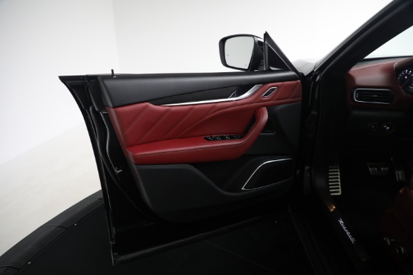 Used 2022 Maserati Levante Modena for sale Sold at Maserati of Greenwich in Greenwich CT 06830 26