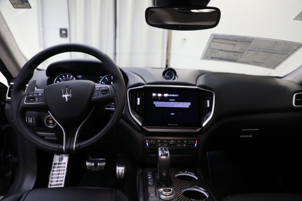 New 2022 Maserati Ghibli Modena Q4 for sale Sold at Maserati of Greenwich in Greenwich CT 06830 18