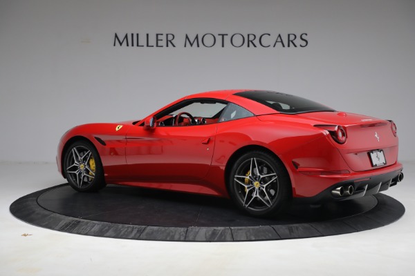 Used 2017 Ferrari California T for sale Sold at Maserati of Greenwich in Greenwich CT 06830 16