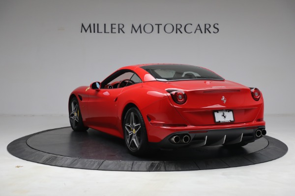 Used 2017 Ferrari California T for sale Sold at Maserati of Greenwich in Greenwich CT 06830 17