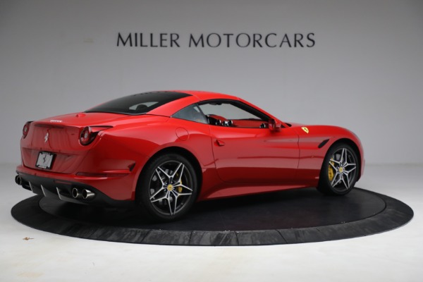 Used 2017 Ferrari California T for sale Sold at Maserati of Greenwich in Greenwich CT 06830 20