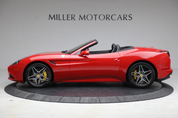 Used 2017 Ferrari California T for sale Sold at Maserati of Greenwich in Greenwich CT 06830 3