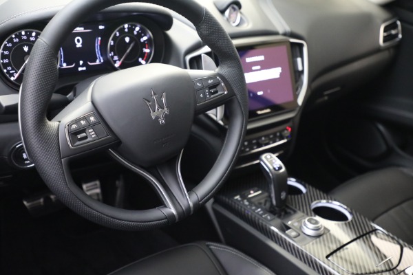 New 2022 Maserati Ghibli Modena Q4 for sale Sold at Maserati of Greenwich in Greenwich CT 06830 14