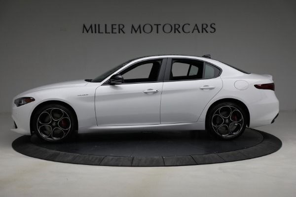 New 2022 Alfa Romeo Giulia Veloce for sale Sold at Maserati of Greenwich in Greenwich CT 06830 3