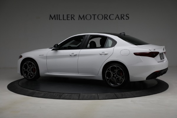 New 2022 Alfa Romeo Giulia Veloce for sale Sold at Maserati of Greenwich in Greenwich CT 06830 4