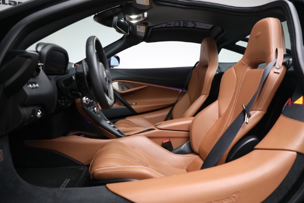 Used 2018 McLaren 720S Luxury for sale $269,900 at Maserati of Greenwich in Greenwich CT 06830 19