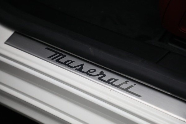 New 2022 Maserati Ghibli Modena Q4 for sale Sold at Maserati of Greenwich in Greenwich CT 06830 18