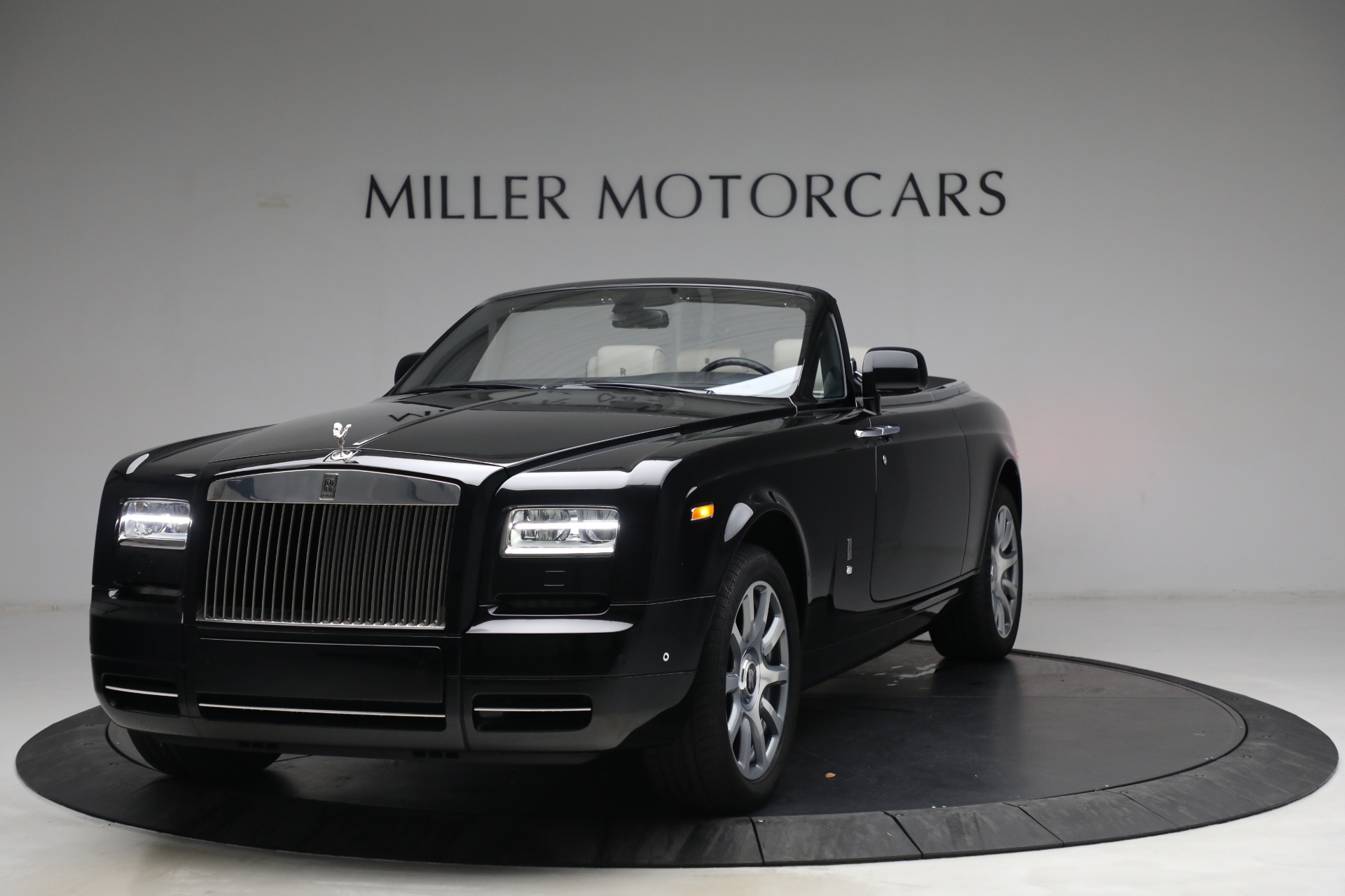 Used 2013 Rolls-Royce Phantom Drophead Coupe for sale Sold at Maserati of Greenwich in Greenwich CT 06830 1