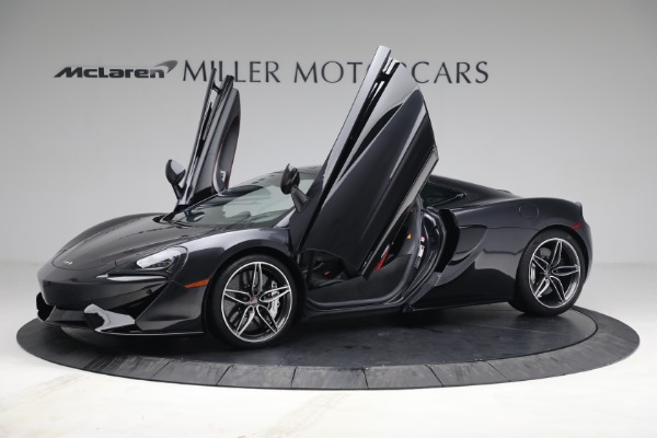 Used 2018 McLaren 570GT for sale Sold at Maserati of Greenwich in Greenwich CT 06830 15