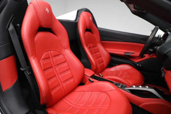 Used 2018 Ferrari 488 Spider for sale $339,900 at Maserati of Greenwich in Greenwich CT 06830 24