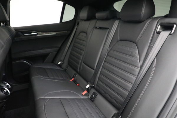 New 2022 Alfa Romeo Stelvio Quadrifoglio for sale $89,905 at Maserati of Greenwich in Greenwich CT 06830 27