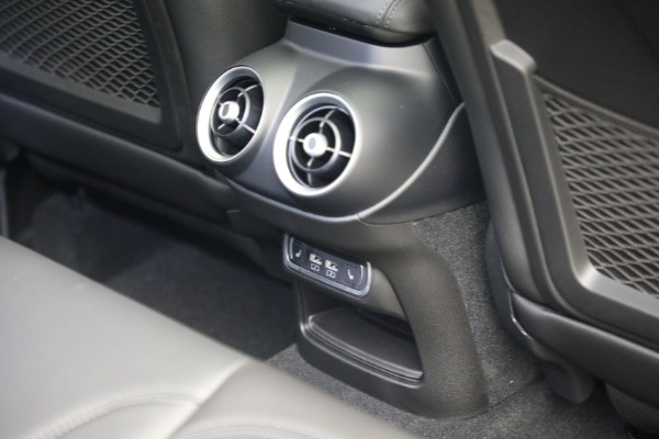 New 2022 Alfa Romeo Stelvio Quadrifoglio for sale $89,905 at Maserati of Greenwich in Greenwich CT 06830 28