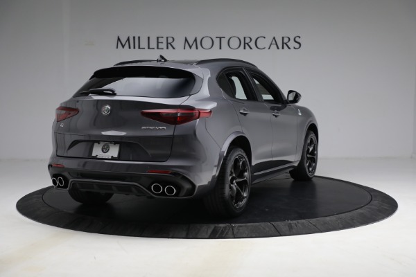 New 2022 Alfa Romeo Stelvio Quadrifoglio for sale $89,905 at Maserati of Greenwich in Greenwich CT 06830 7