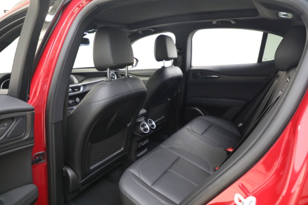 New 2022 Alfa Romeo Stelvio Ti for sale Sold at Maserati of Greenwich in Greenwich CT 06830 26