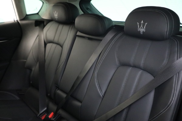 New 2022 Maserati Levante Modena for sale $107,306 at Maserati of Greenwich in Greenwich CT 06830 17