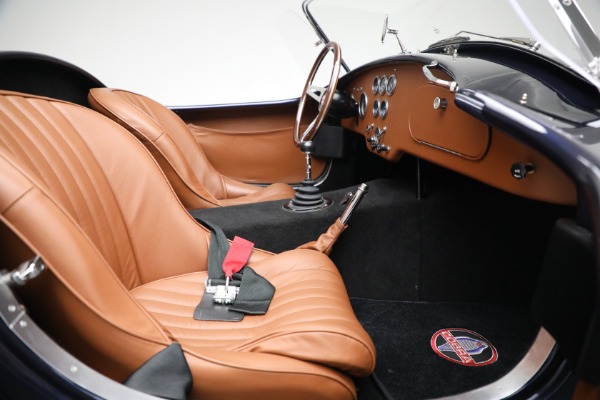 Used 1962 Superformance Cobra 289 Slabside for sale Sold at Maserati of Greenwich in Greenwich CT 06830 24