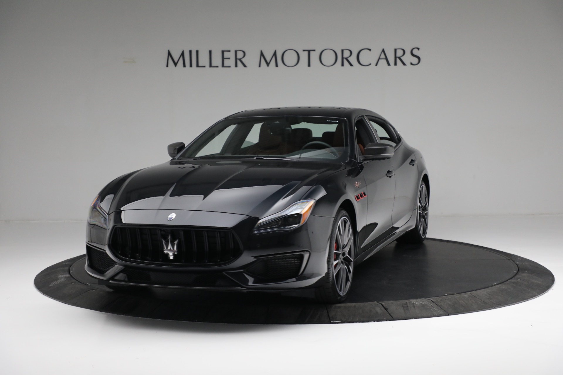 Neo 1/43 Maserati Quattroporte Black J04-05-441 | eBay