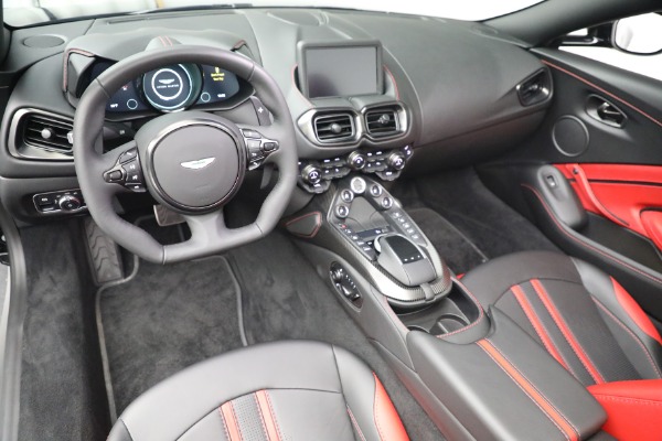 New 2021 Aston Martin Vantage Roadster for sale $187,586 at Maserati of Greenwich in Greenwich CT 06830 20