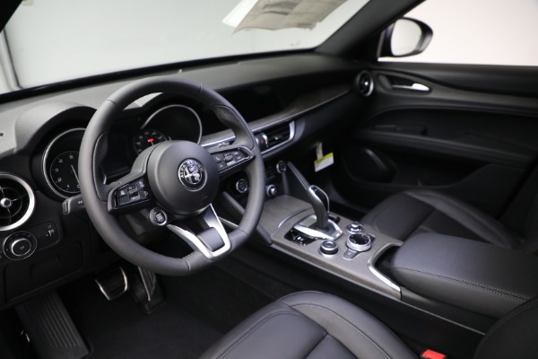New 2022 Alfa Romeo Stelvio Ti for sale $54,005 at Maserati of Greenwich in Greenwich CT 06830 13