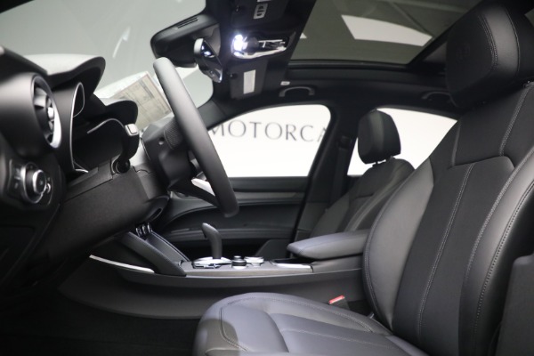New 2022 Alfa Romeo Stelvio Ti for sale $54,005 at Maserati of Greenwich in Greenwich CT 06830 14