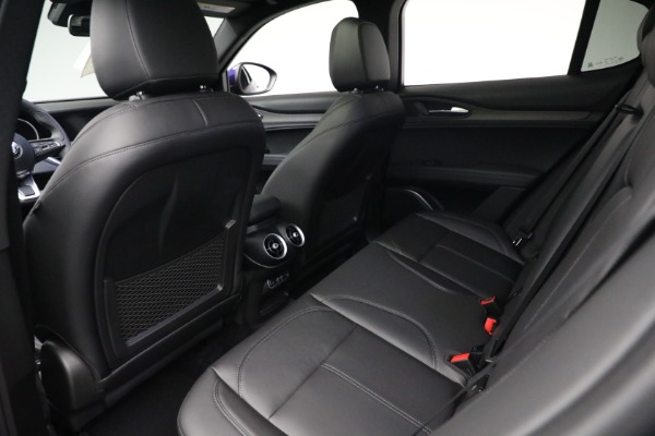 New 2022 Alfa Romeo Stelvio Ti for sale $54,005 at Maserati of Greenwich in Greenwich CT 06830 21