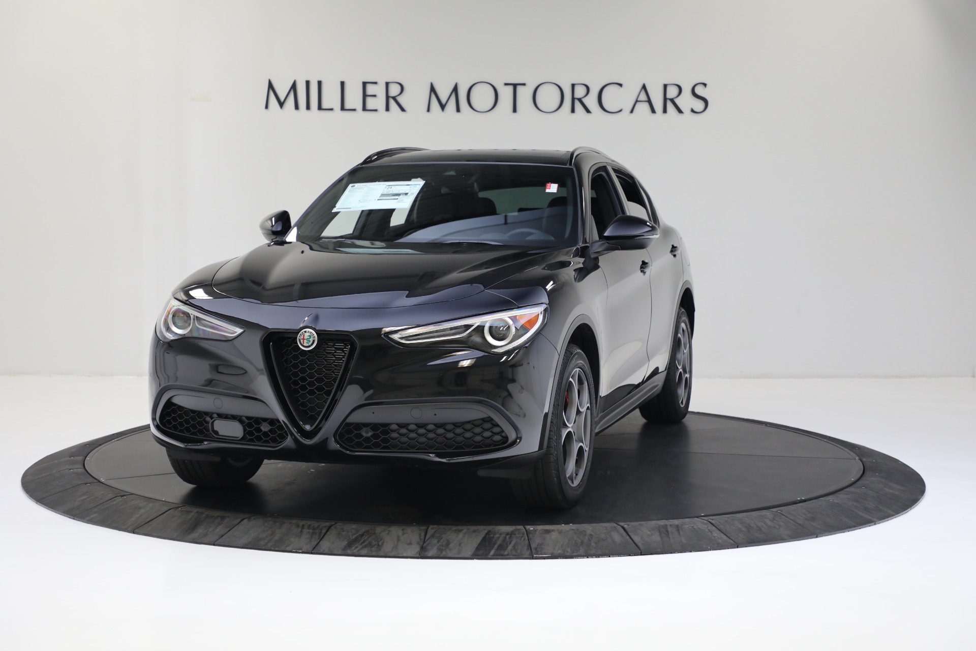 New 2022 Alfa Romeo Stelvio Sprint for sale $52,305 at Maserati of Greenwich in Greenwich CT 06830 1
