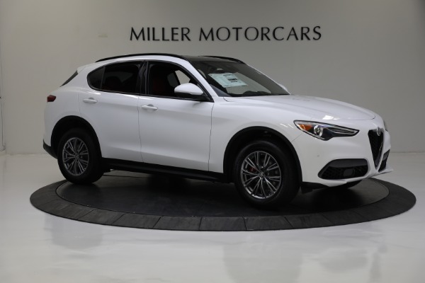 New 2022 Alfa Romeo Stelvio Sprint for sale Sold at Maserati of Greenwich in Greenwich CT 06830 13