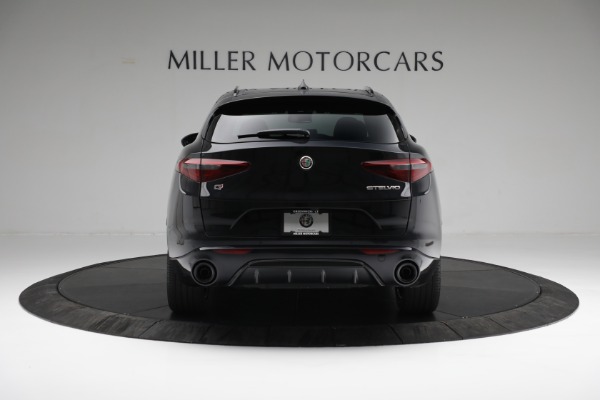 New 2022 Alfa Romeo Stelvio Veloce for sale Sold at Maserati of Greenwich in Greenwich CT 06830 6