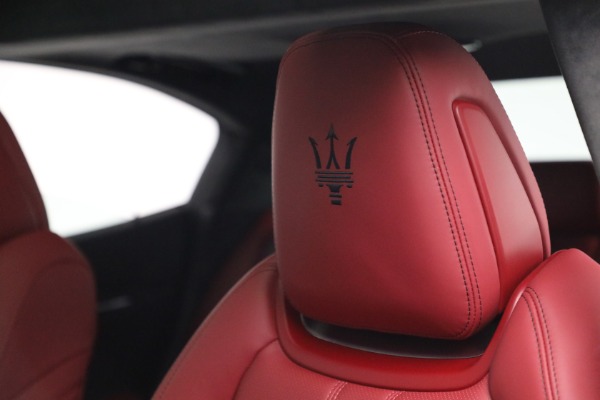 New 2022 Maserati Ghibli Modena Q4 for sale Sold at Maserati of Greenwich in Greenwich CT 06830 16