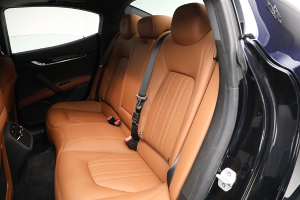 Used 2022 Maserati Ghibli Modena Q4 for sale Sold at Maserati of Greenwich in Greenwich CT 06830 15