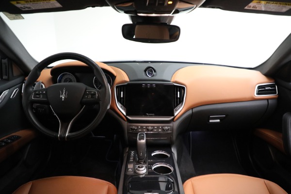 Used 2022 Maserati Ghibli Modena Q4 for sale Sold at Maserati of Greenwich in Greenwich CT 06830 18