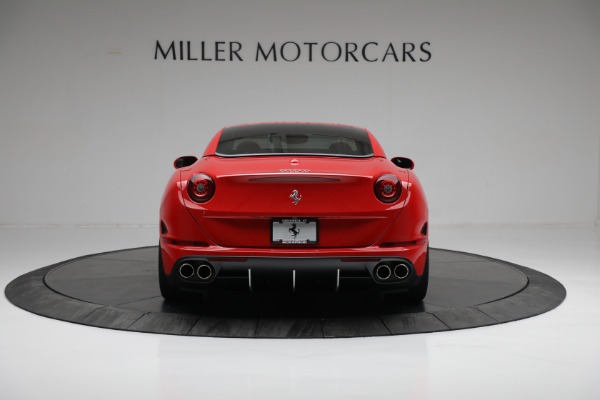 Used 2016 Ferrari California T for sale Sold at Maserati of Greenwich in Greenwich CT 06830 16